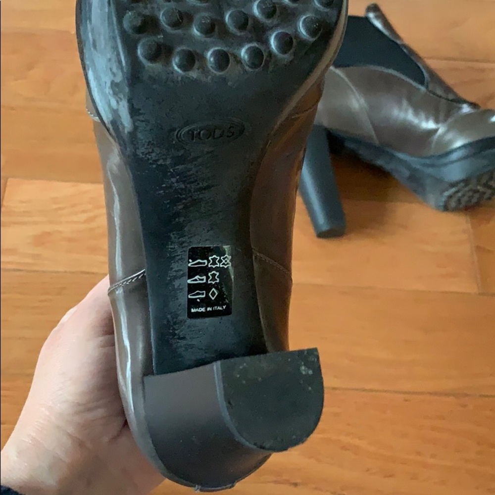 Tod’s Booties - Picture 3 of 3